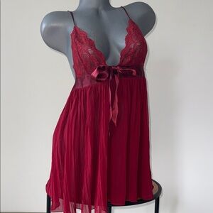 Victoria’s Secret Women's Burgundy Lace Babydoll Nightdress with Satin Bow sz-M